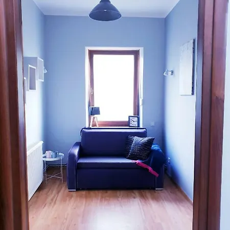 / Szczawno - Zdroj Apartment *